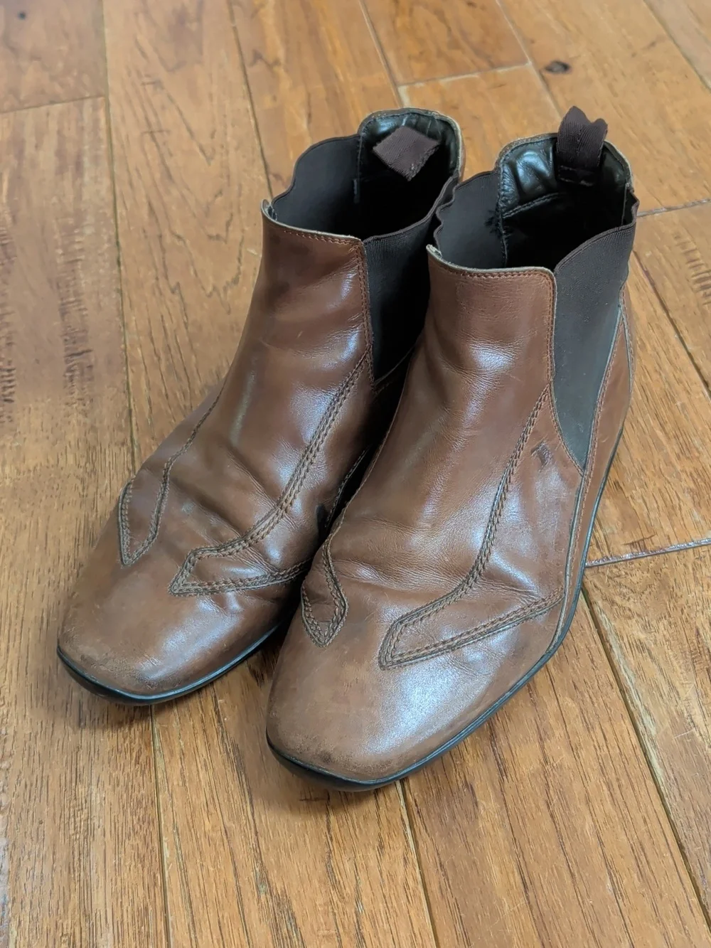 Tods Brogue Men's Brown Leather Chelsea Boots